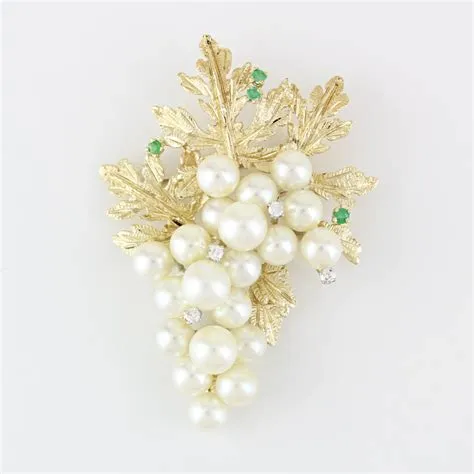 Vintage Retro 14k Yellow Gold Pearl + Diamond Grape Leaves Brooch Pin ...