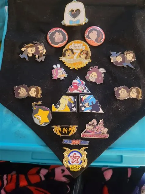 Selling old NSP and GG pins! : r/gamegrumps