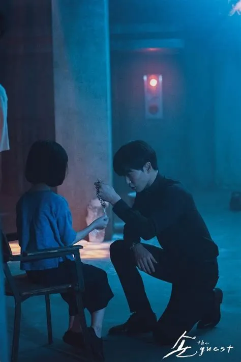 사진첩, 손, 배우