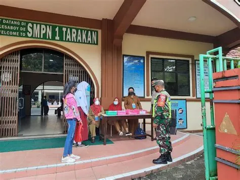 Detail Gambar Logo Smpn 1 Tarakan Koleksi Nomer 14