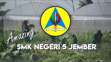 SMK Negeri 5 Jember Amazing School - YouTube
