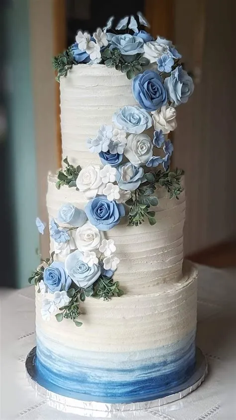 by Roxy Camacho on Winter Wedding | Wedding cakes blue, Light blue ...