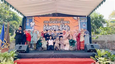 Berikut ini adalah beberapa foto kegiatan dari acara "KEMAS PUTU"