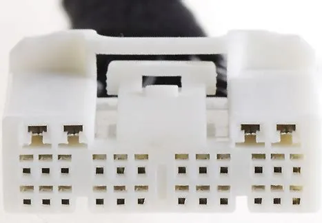 28 pin Toyota, Lexus 90980-12760 Radio connector @ Pinouts.ru