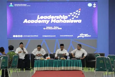 UIN KHAS Jember Gelar Leadership Academy Mahasiswa, Rektor Minta ...