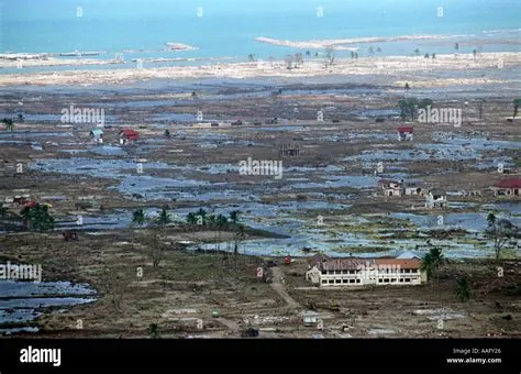 Tsunami Banda Aceh Sumatra Indonesia 2004 Stock Photo - Alamy