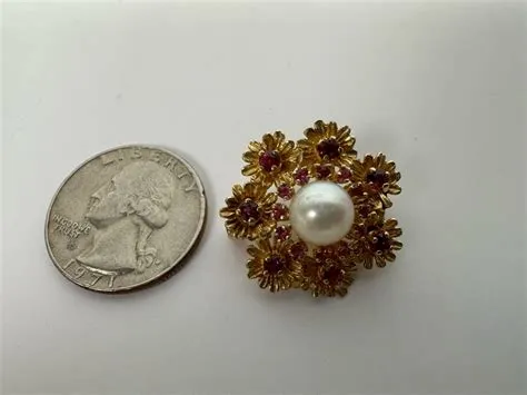 14K Gold Cultured Pearl & Ruby Brooch Pin 6.5g Retails $975