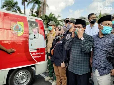 Logo Pemkab Jember Resmi Gantikan Foto Petahana pada Ratusan Ambulan