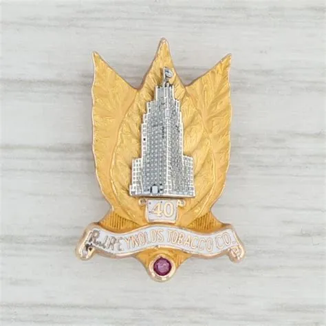 R.J. Reynolds Tobacco Co. Pin 40 Year Service 10k Gold Ruby RJR Employ ...