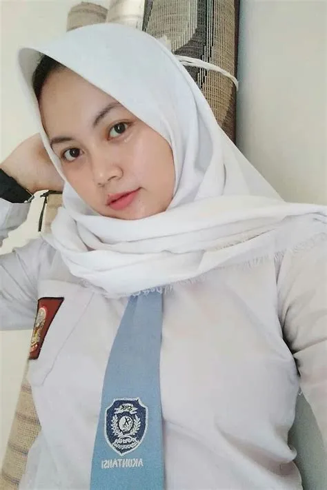 qasidah Siswi Jilbab SMA Cantik | Hijab chic, Wanita, Gaya hijab