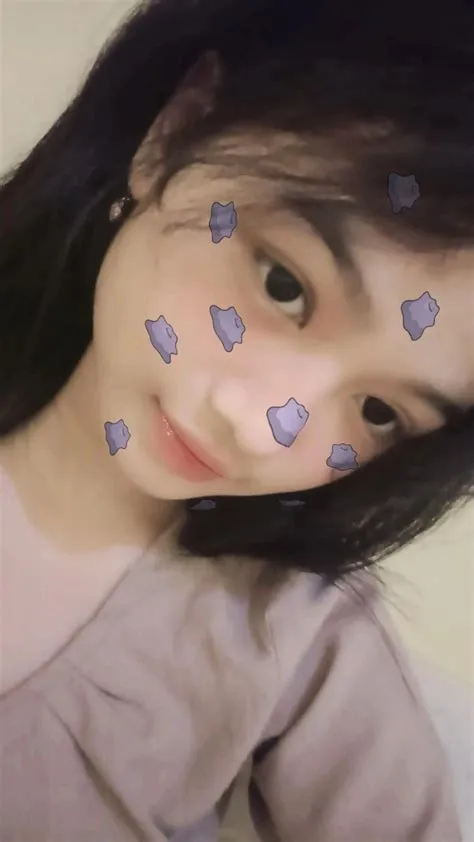 oleh Kaguratiktok di Simpan Cepat | Gadis berambut cokelat, Orang ...