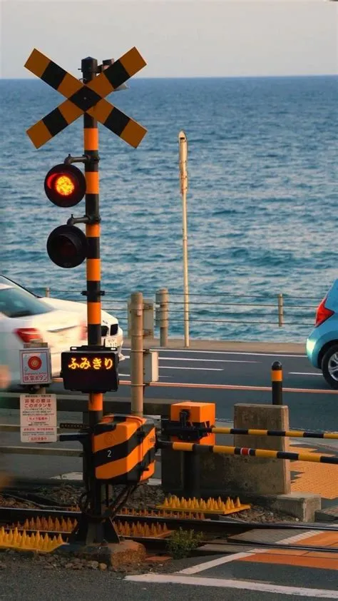 by Miguel on Wallpapers | Kamakura, Japan aesthetic, City wallpaper