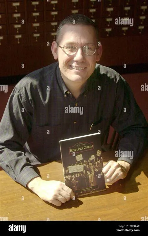 Western Kentucky University Special Collections Librarian Jonathan ...