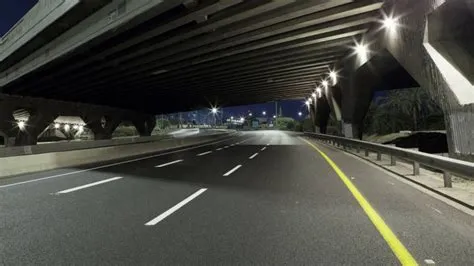 Mengenal Marka Jalan, Arti & Ketentuannya Dalam Lalu-Lintas I Carro.id