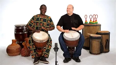 How to Play Basic Sounds on Djembe | African Drums - YouTube