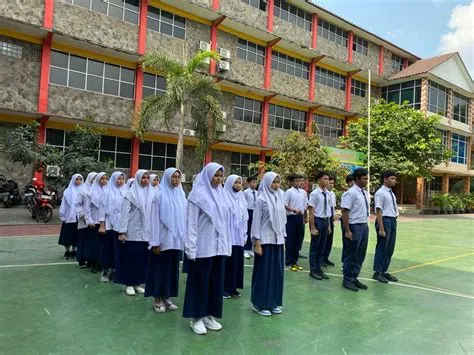 SMP ISLAM DARUSSALAM