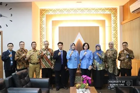 Perkuat Pelayanan Publik, FISIP UNS Canangkan Zona Integritas ...