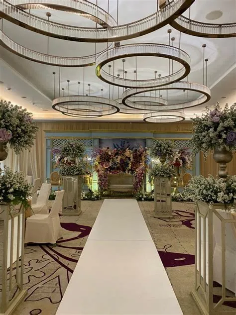 Intimate wedding at westin hotel jakarta by Lovemedecor.id | Bridestory.com