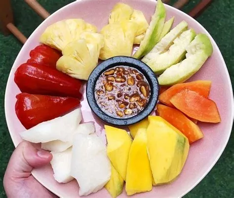 24 Rekomendasi Menu Makan Siang Orang Indonesia yang Enak | IDN Times