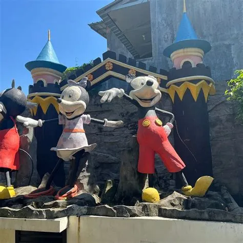 GRAND VALONIA - Prices & Hotel Reviews (Jember, Indonesia)