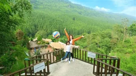 Rekomendasi 5 Tempat Wisata di Lembang yang Lagi Hits 2023, Jangan Lupa ...