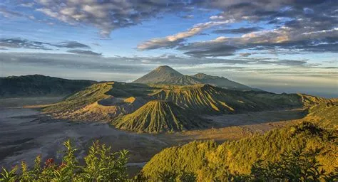 gunung Bromo - Google zoeken | Cool places to visit, Indonesia tour ...