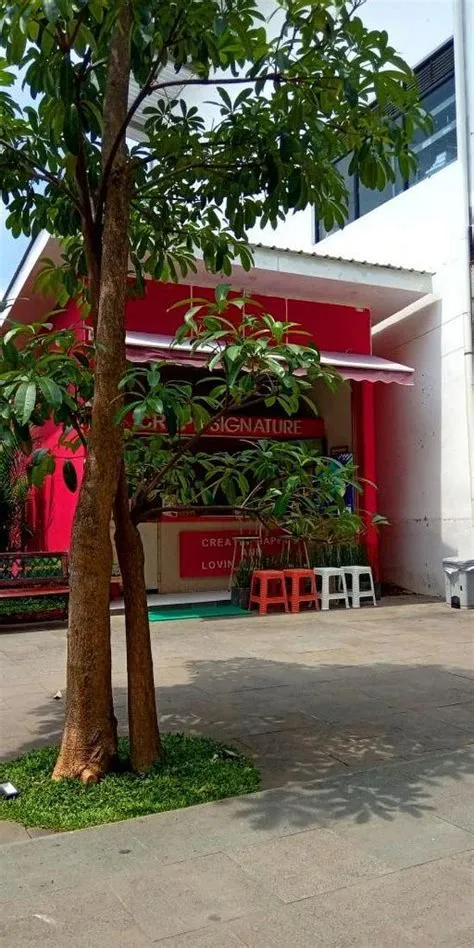 Crepe Signature Roxy Square Jember cafe, Jember - Restaurant reviews