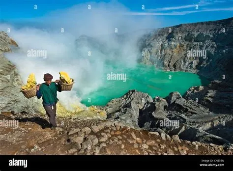 Indonesia, Java, East Java Province, Mining Sulfur by hand in Kawah ...