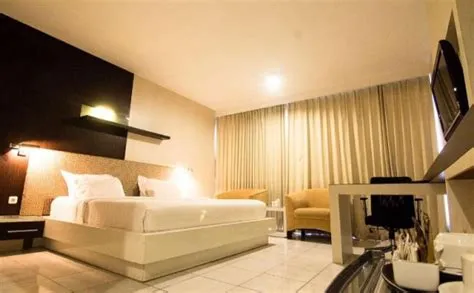 Royal Hotel Jember di Jember - 1001malam.com