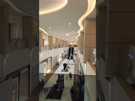 ROXY SQUARE JEMBER - YouTube