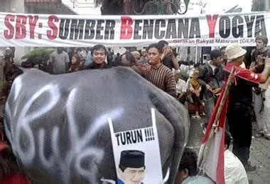 Ridwan Kamil Didesak Jelaskan Motif Nge-Pin Kritik Guru Cirebon di ...