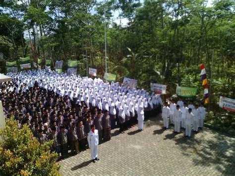 SMP Darul Muttaqien added a new photo. - SMP Darul Muttaqien