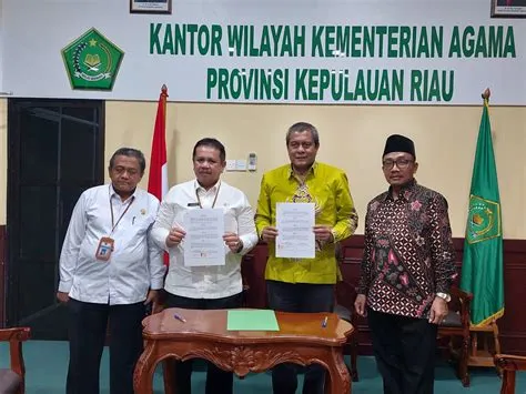 Implementasi MBKM, UIN KHAS Jember Teken MoU dengan Kanwil Kemenag ...