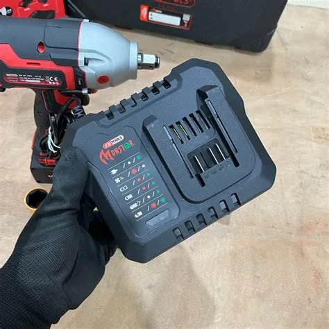 Bộ máy siết bu lông dùng pin 690Nm 9 chi tiết 515.6100 KS Tools - UNITOOLS