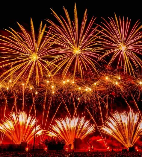 Monteux. Les plus belles photos du feu d’artifice exposées