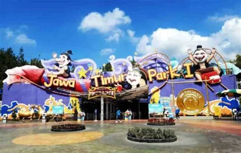Objek Wisata Jawa Timur Park 1 Kota Batu - Harapan Rakyat
