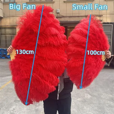 Grand éventail en plumes d'autruche Sophia, éventail pliant ...