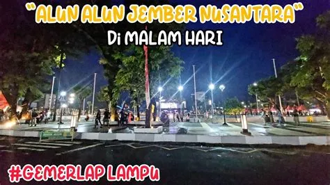 ALUN - ALUN JEMBER NUSANTARA DI MALAM HARI ⁉️MALAM NATAL 2024 - YouTube
