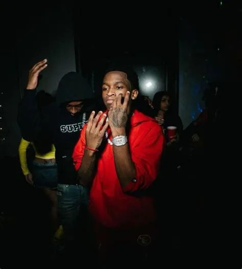 de stoke en Pins by you