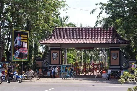 Probolinggo city tour - Melampa Indonesia