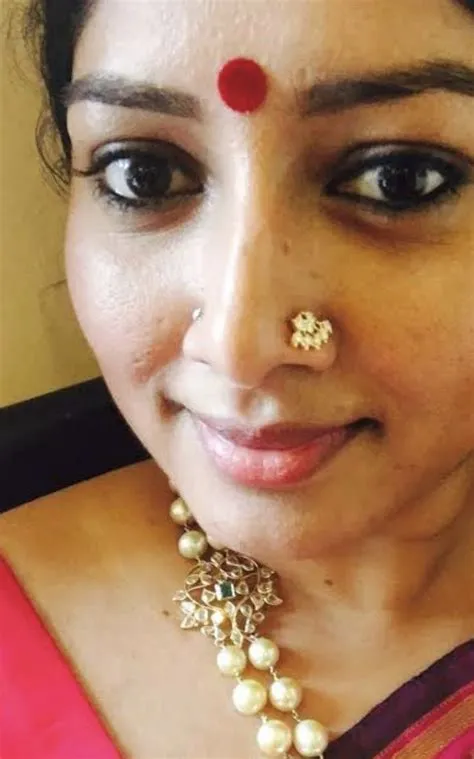 by 🧏Nose Rings💍 Decision on Deshi Nose ring | Nose jewelry, Indian ...