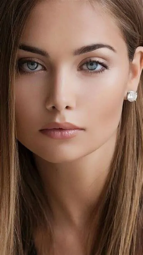 by celso on Ladies - Eyes | Beautiful girl face, Gorgeous eyes ...