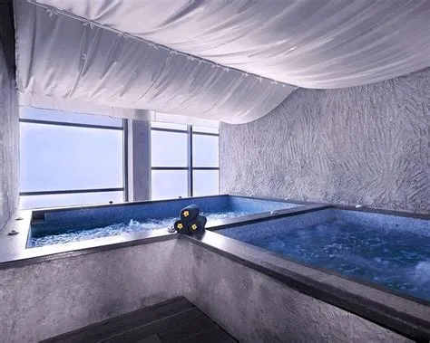 ASTON JEMBER HOTEL & CONFERENCE CENTER : Prezzi e Recensioni 2023