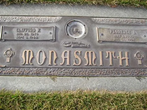 Anyone ever come across a right angle M12 4 pin cable with the right ...