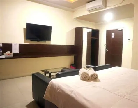 10 Hotel Pilihan Dekat Stasiun Jember, Murah loh!