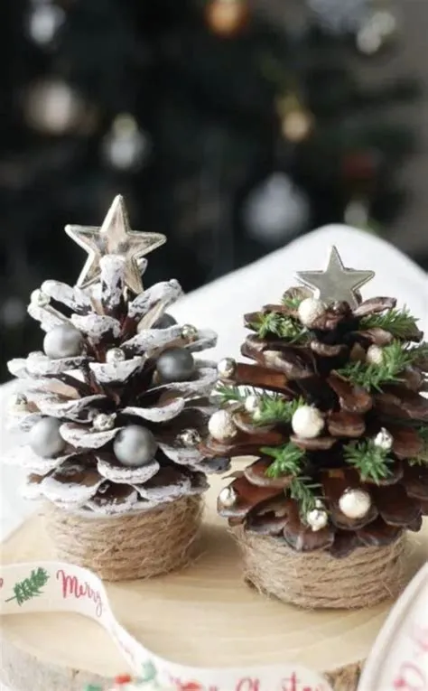 24 Déco de Noël avec De Simples Pommes de Pins