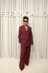 𝗘𝗫𝗧𝗘𝗡𝗗𝗢 ® on Instagram: "@activitylosangeles concept design SOLD Colors ...