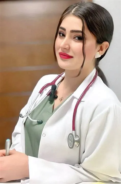 by Meyer on Schnellgemerkte Pins in 2025 | Latina makeup looks ...