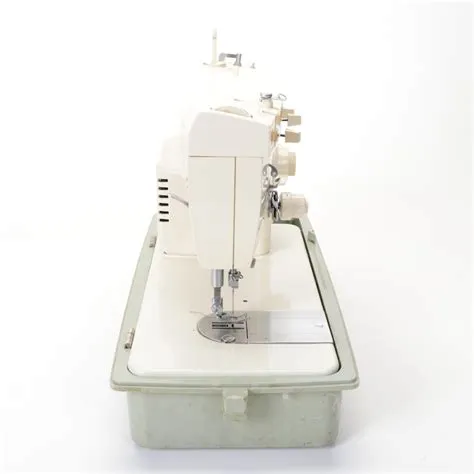 Singer "Fashion Mate 360" Portable Sewing Machine, Mid to Late 20th ...