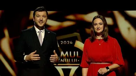 CAMPANIA OMUL ANULUI